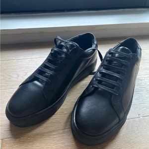 NIB All Black Leather Sneakers from Italic with Black Laces NEW